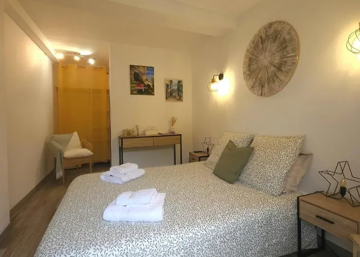 Chez Louis Hotel 3*